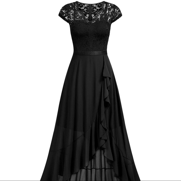 (SOLD) V Neck Lace Ruffle Bridesmaid Maxi Dress - Picture 4 of 5